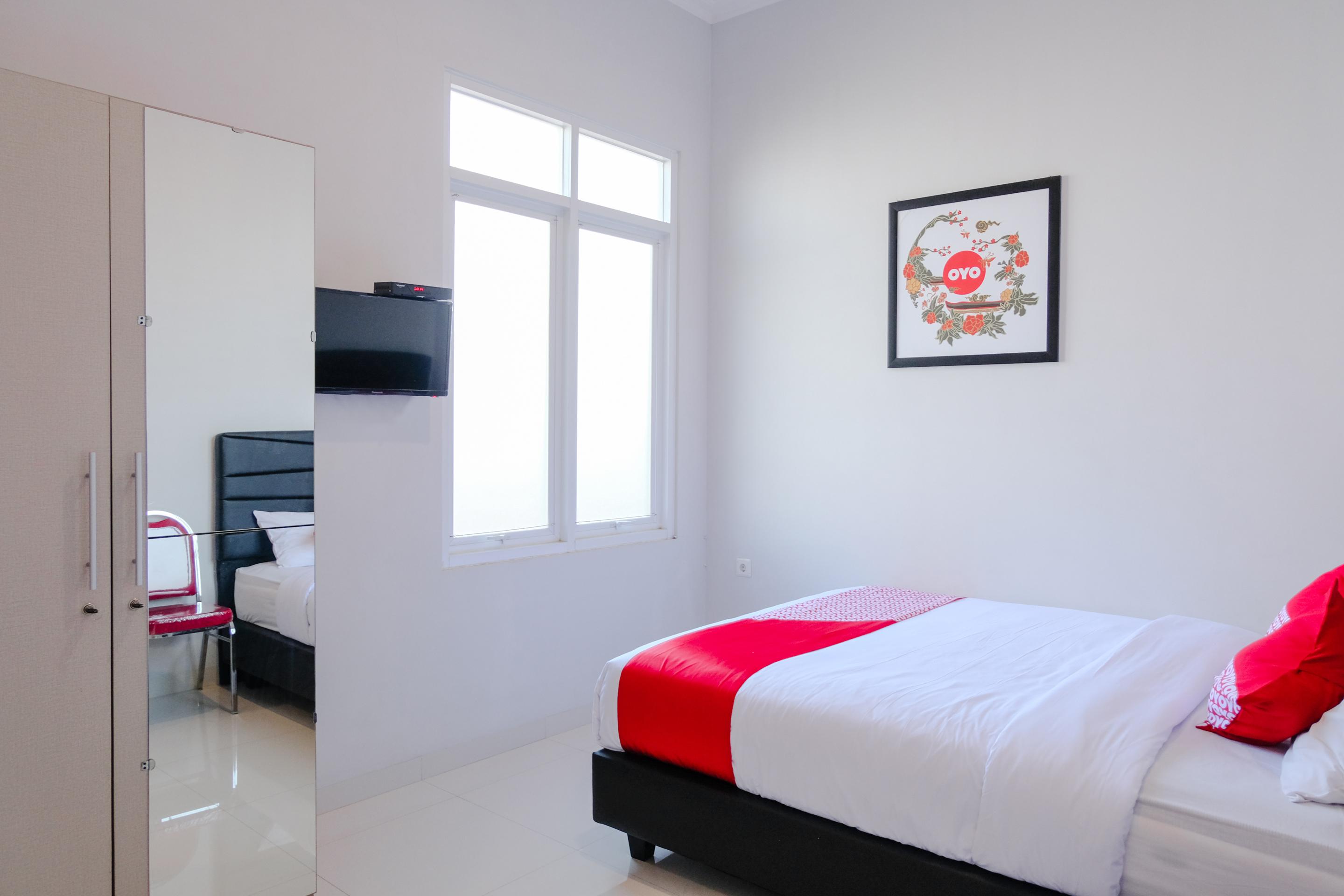 Super Oyo 995 Alice'S Homestay Syariah Jembel Εξωτερικό φωτογραφία