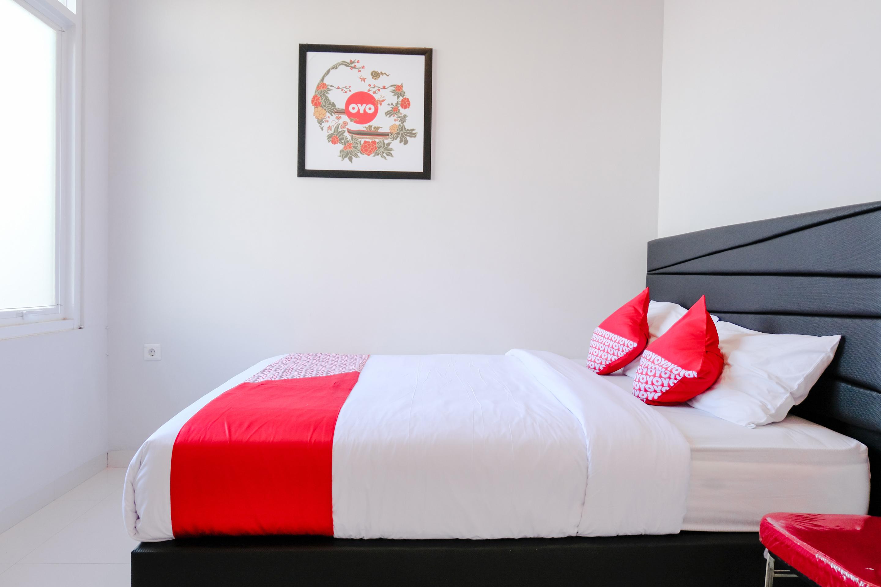 Super Oyo 995 Alice'S Homestay Syariah Jembel Εξωτερικό φωτογραφία
