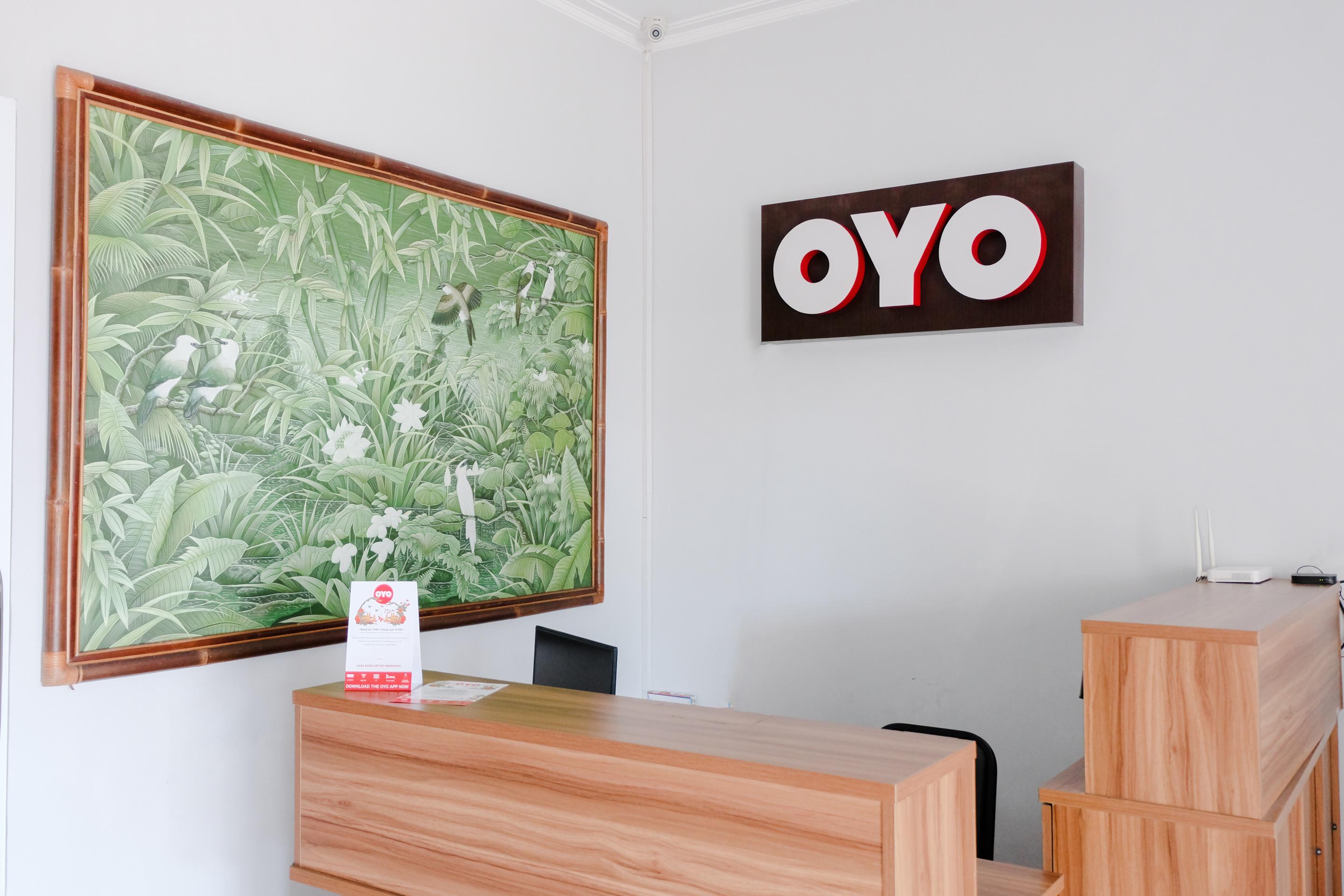 Super Oyo 995 Alice'S Homestay Syariah Jembel Εξωτερικό φωτογραφία